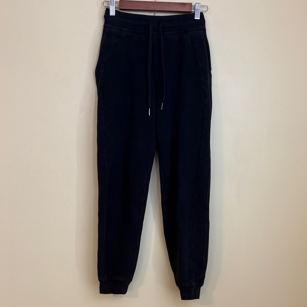 Lululemon | Black Soft Jersey lined Banded Hem Pocket Drawstring Joggers 4